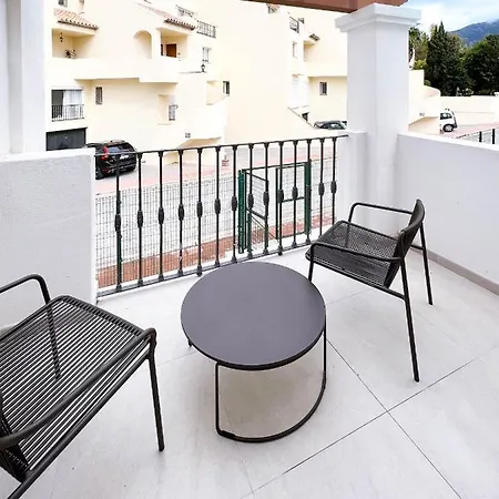 Apartment Coastal In Gated Community Close To Puerto Banus And Centro Plaza , Lr10 *