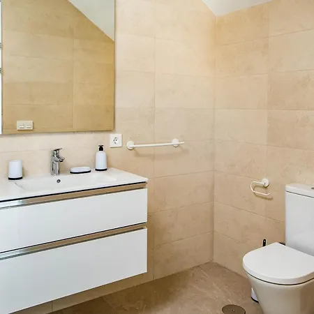 Apartment Coastal In Gated Community Close To Puerto Banus And Centro Plaza , Lr10 *